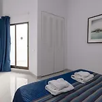 Daire Castle Harbour 8 *