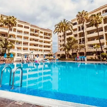 Castle Harbour 8 * Los Cristianos (Tenerife)