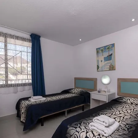 Castle Harbour 8 Apartment Los Cristianos (Tenerife)