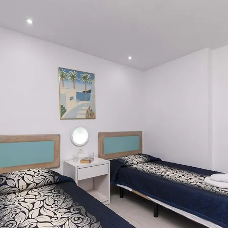 Castle Harbour 8 Апартаменты *