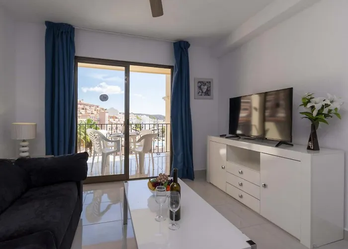 Castle Harbour 8 Daire *