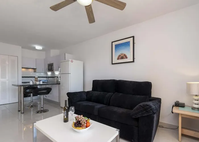 Castle Harbour 8 * Los Cristianos (Tenerife)